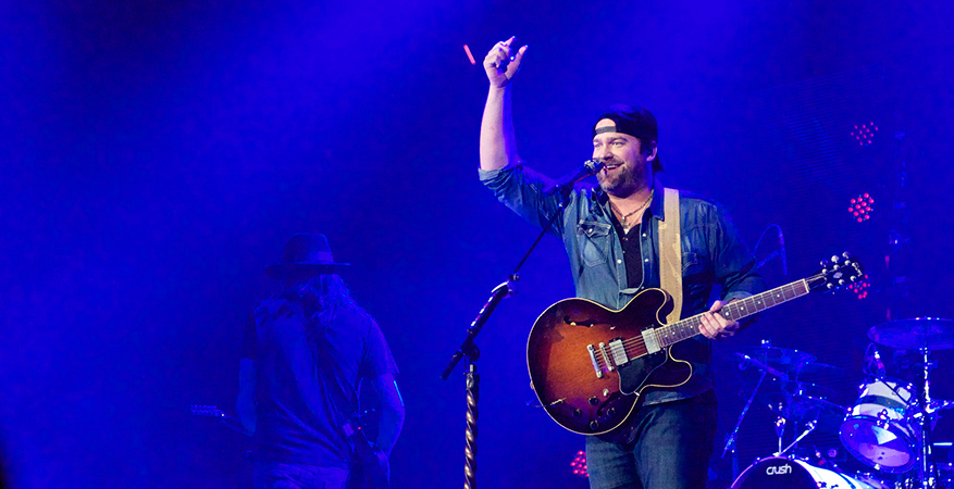 Country star Lee Brice has orange in his blood, too | NH Archive
