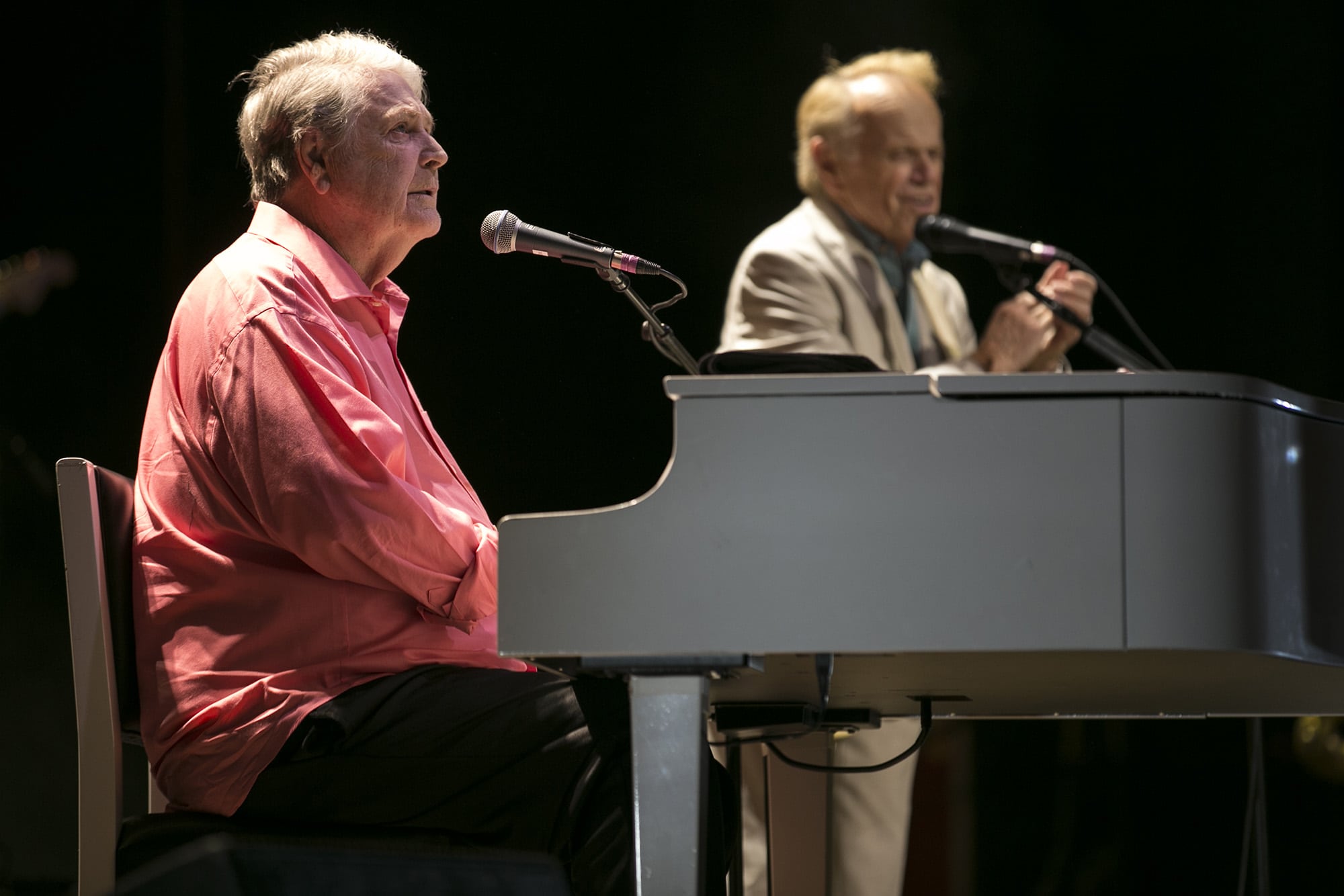 Brian Wilson performs in Syracuse