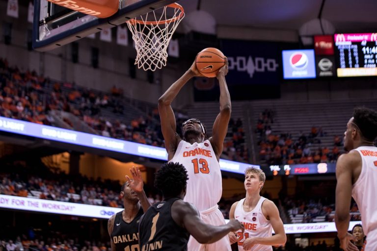 Men's basketball versus Oakland