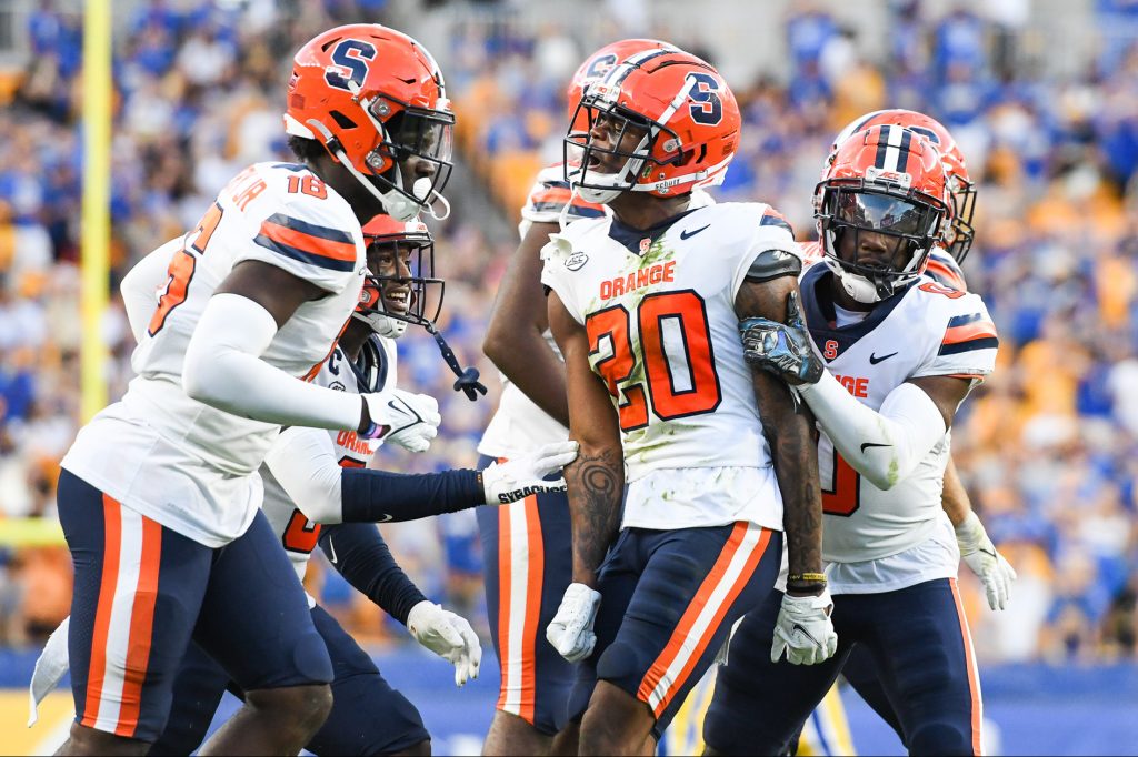 Syracuse defensive back Isaiah Johnson celebrates with teammates during a game against Pittsburgh on November 5, 2022.