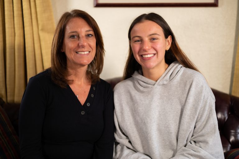 Dana Goldman Farrell ‘89 and her daughter, Rebecca Farrell '23, at her old sorority house, Kappa Alpha Theta in Syracuse, New York.