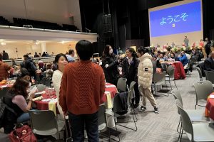 Nearly 600 students enjoy Syracuse University’s 38th Annual International Thanksgiving Celebration Is Nov. 17, 2022 in Goldstein Auditorium