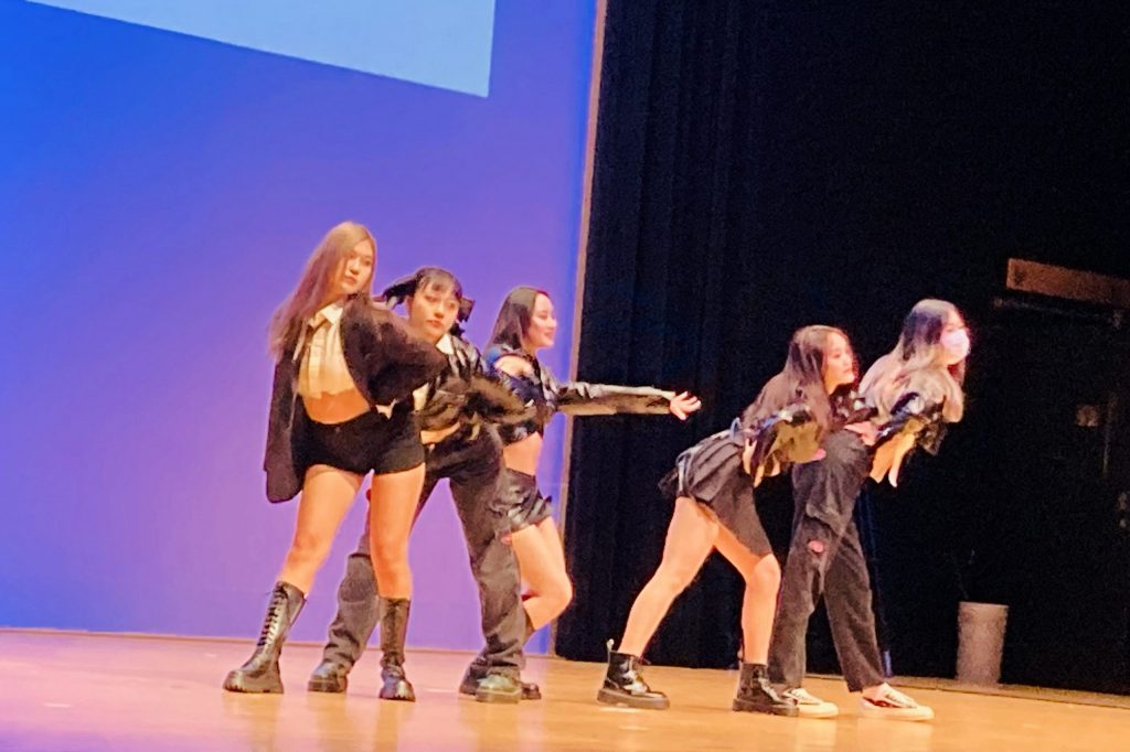 A group performing at the Chinese Student Union's Mid-Autumn Festival on Sept. 10, 2022, at Goldstein Auditorium.