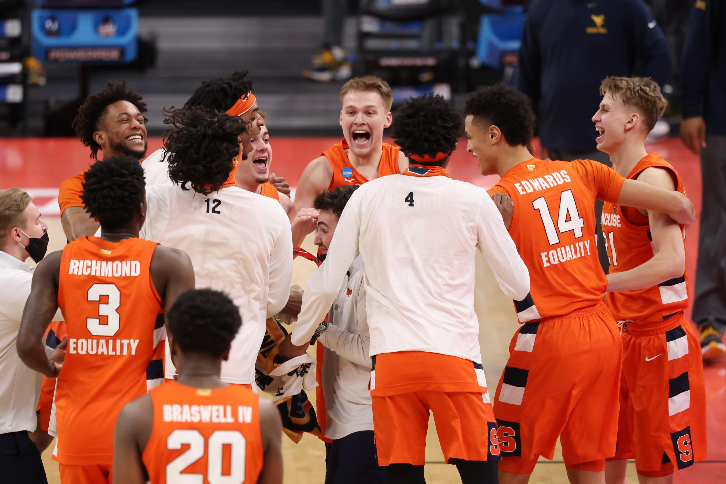 Syracuse v West Virginia
