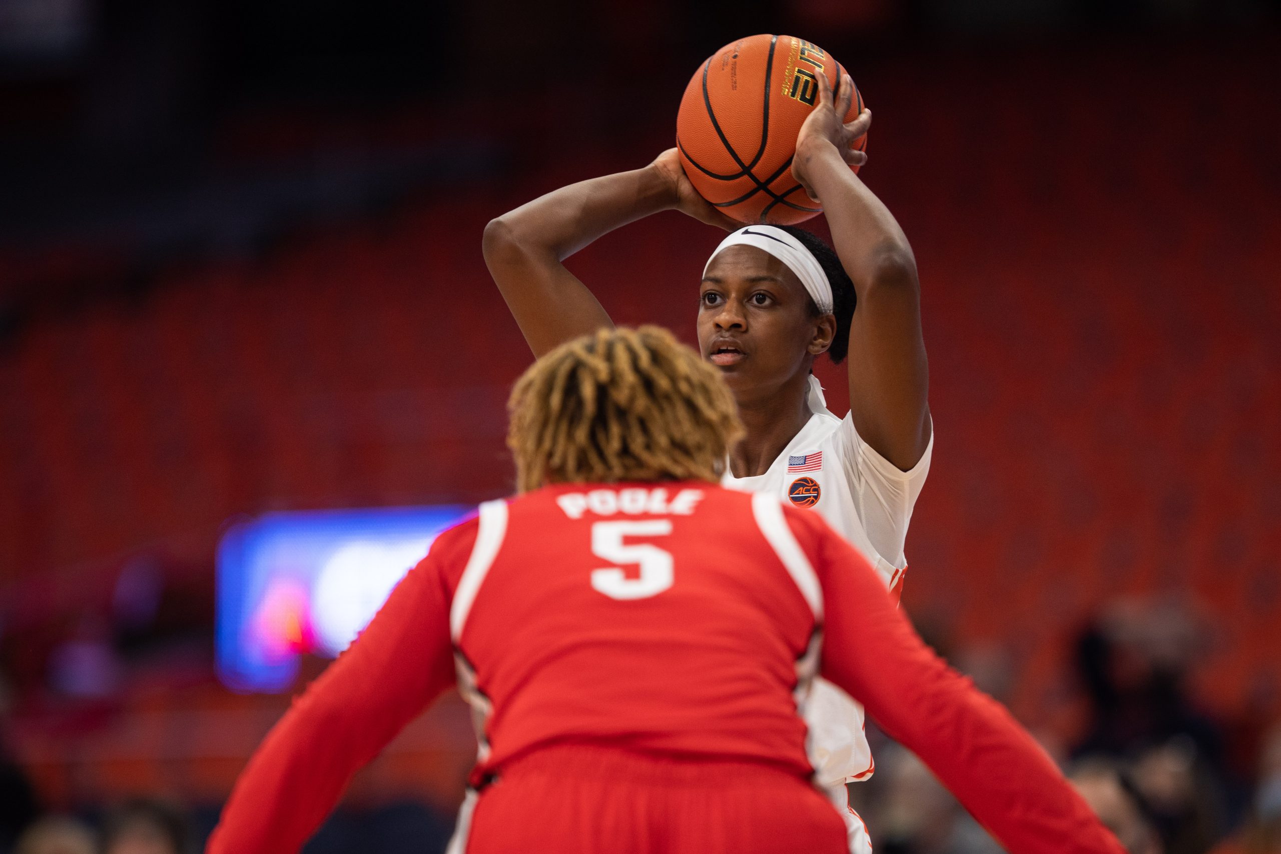 Teisha Hyman looks for a lane to drive for two of her career-high 30 points against Ohio State.