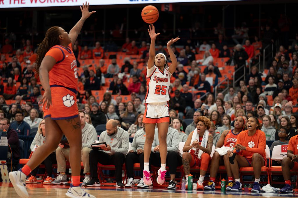 Syracuse's Alaina Rice (#25) takes a shot during the game against Clemson at the JMA Dome on Saturday, 13 January.