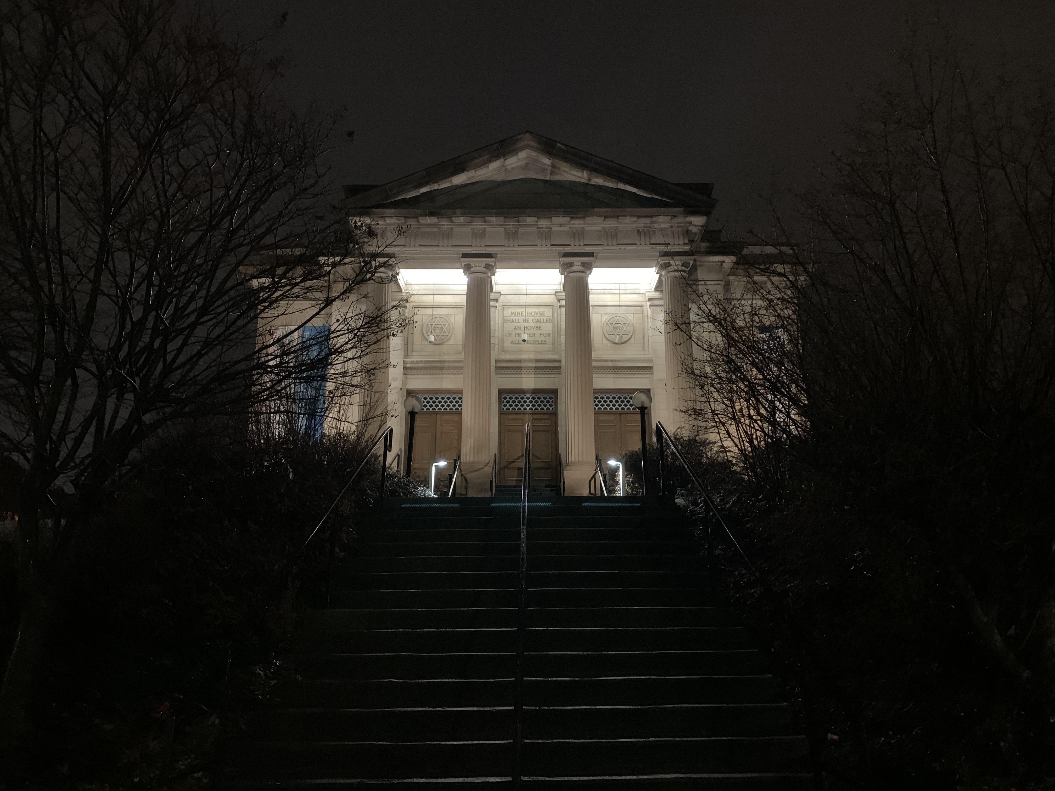 Temple Concord in Syracuse at night
