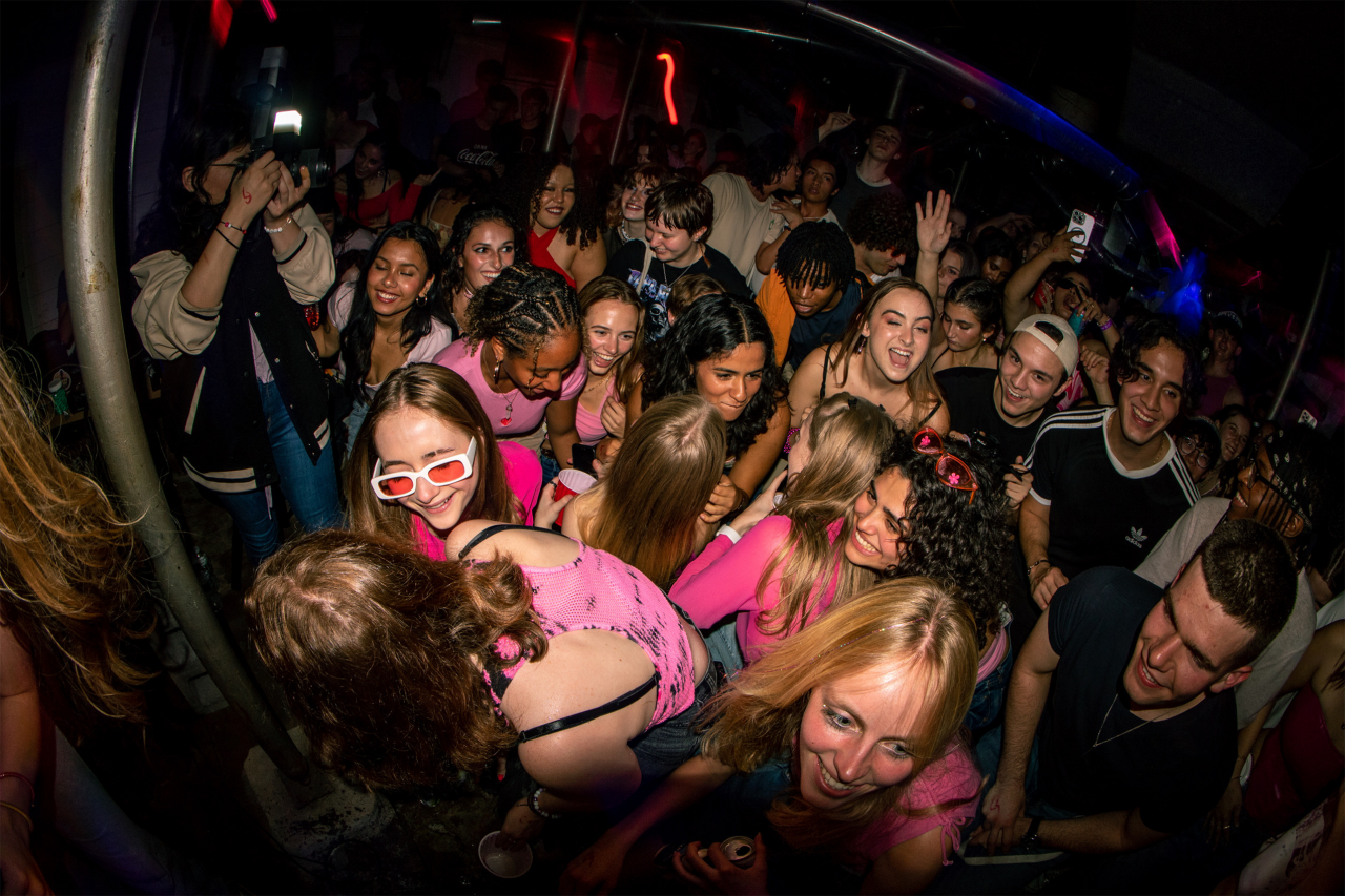 Syracuse volleyball season revs up with new coaching staff