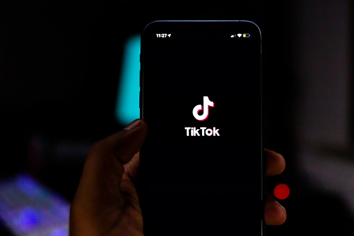 Many SU students have taken to TikTok for entertainment throughout the pandemic.